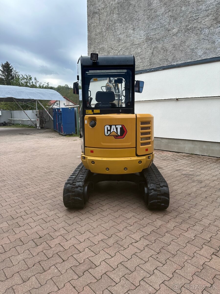 CAT 302,7 CR  rv 2021. 940mth