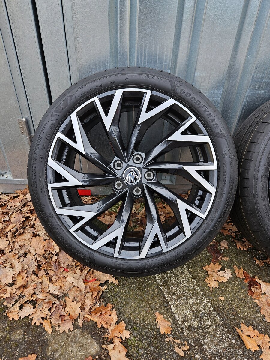 Nová letní alu kola Helix 19" Škoda Superb 235/40 R19