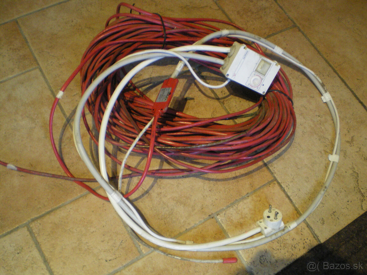 Topný kabel do okapů a chodníků + Termostat