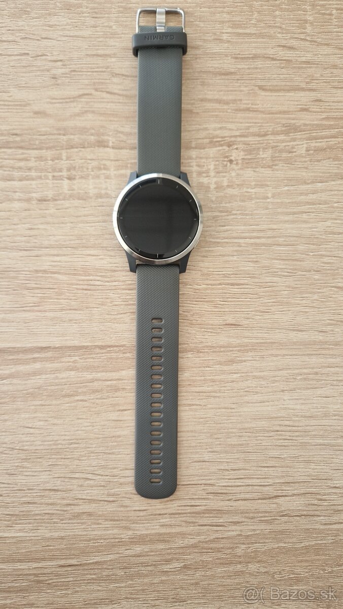 Garmin VivoActive 4 smart hodinky