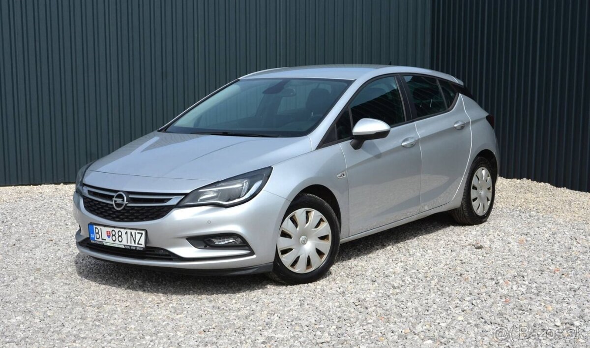 Opel Astra 1.6 CDTi Enjoy SR voz, 1. majiteľ