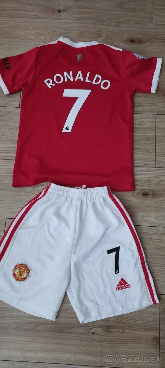 Futbalový dres C. Ronaldo Manchester veľkosť 140/146