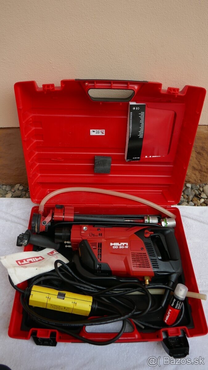 HILTI DIAMANTOVÝ JÁDROVÝ VRTACÍ STROJ DD 30-W