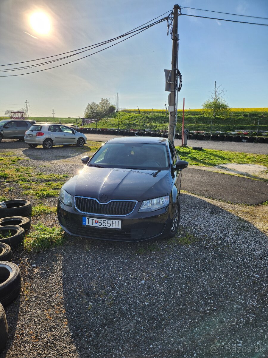 Škoda octavia 1.6tdi DSG