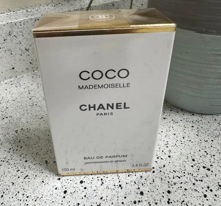 Chanel mademoiselle