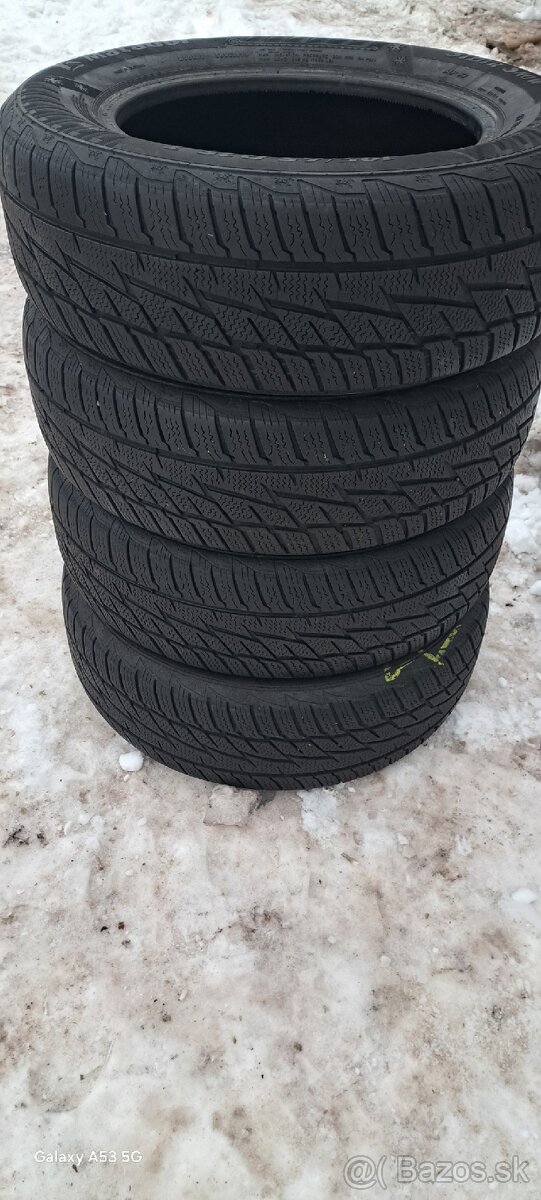 Predám zimné pneumatiky 195/65 R15