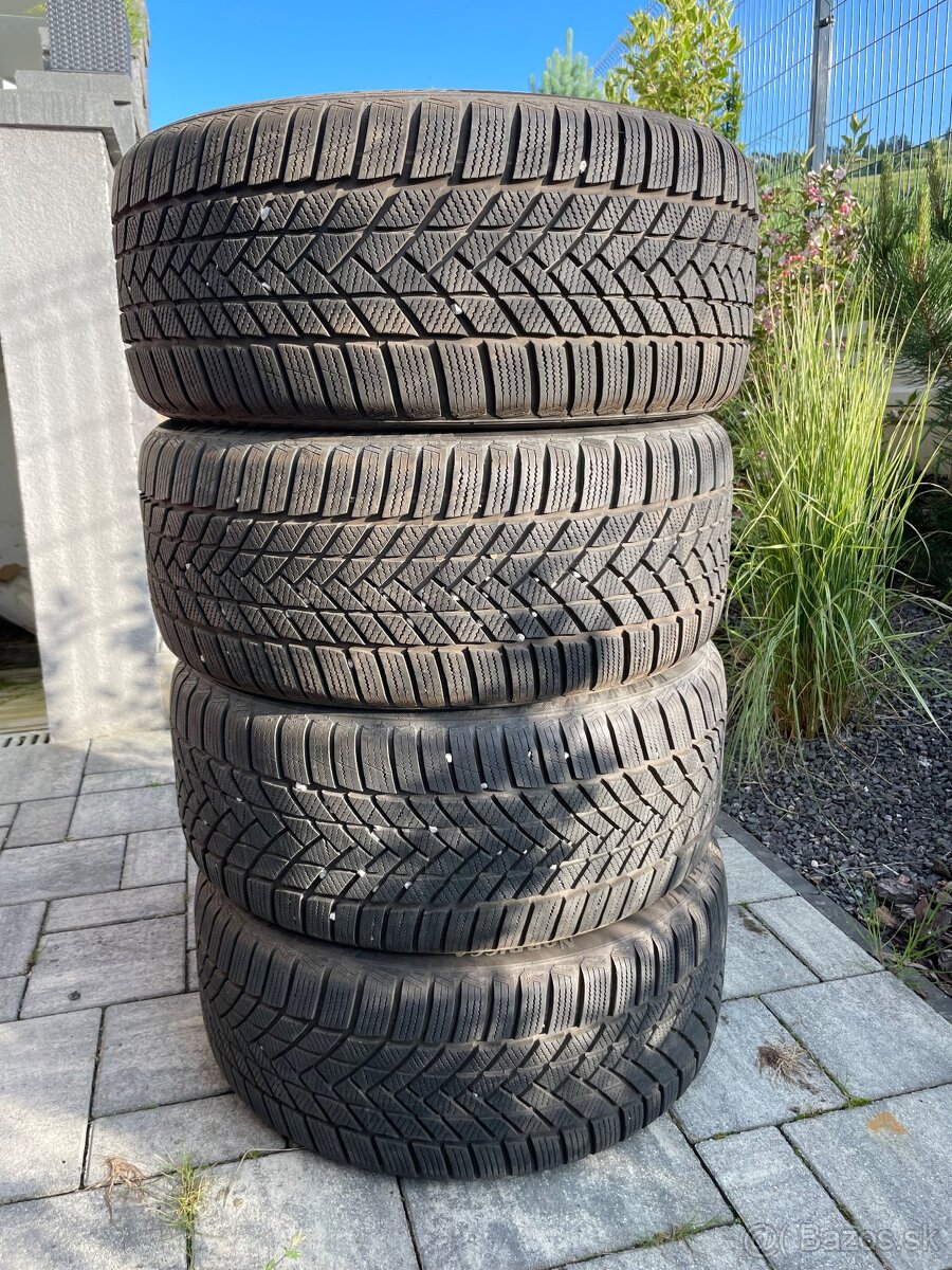 zimné 235/45 R17 - 8mm - 2022