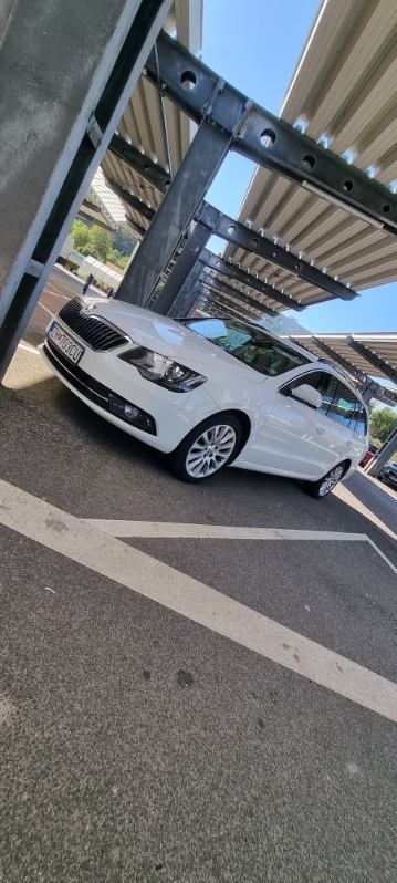 Škoda Superb 2.0 tdi Combi