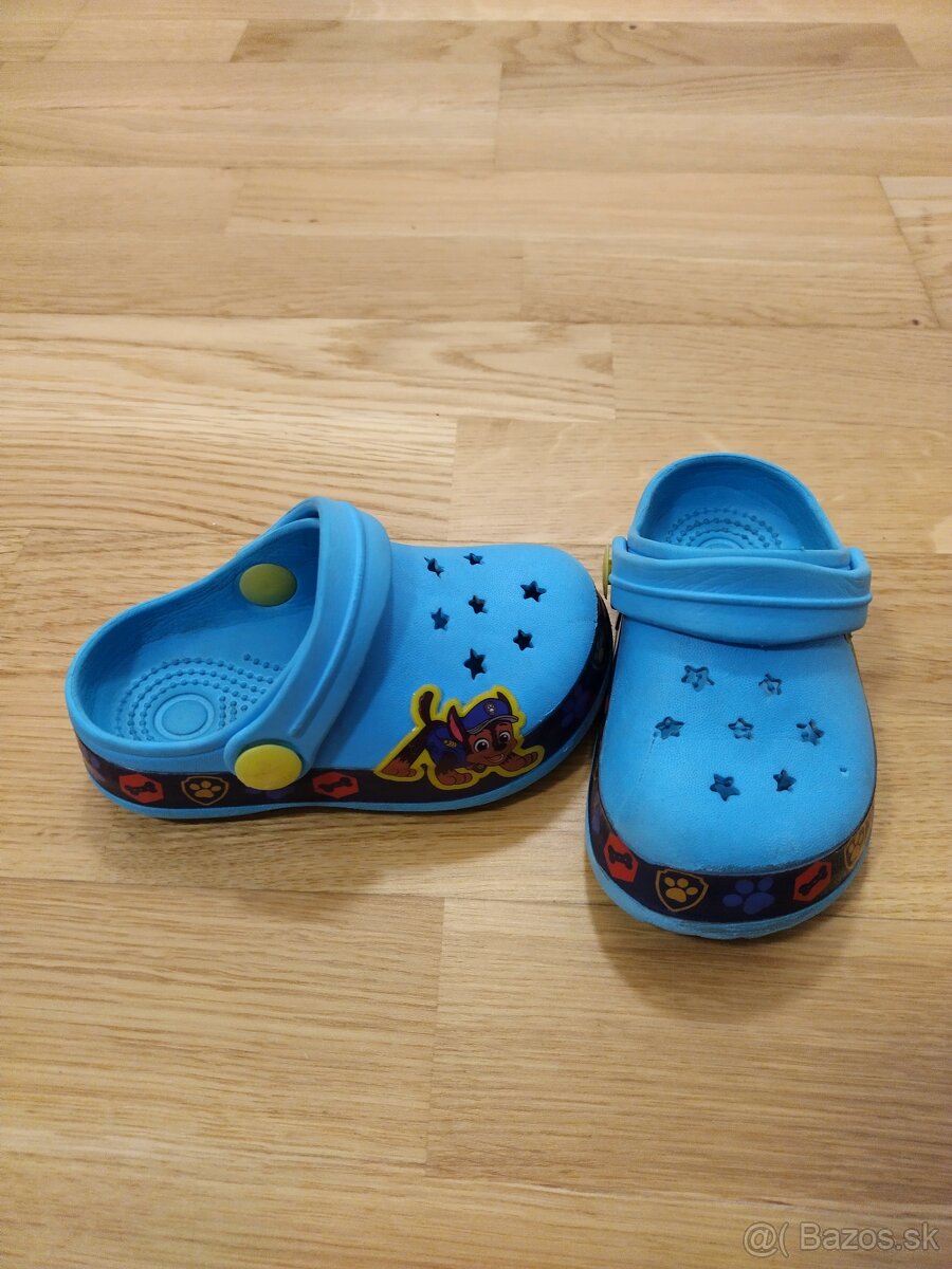 "Crocsy"