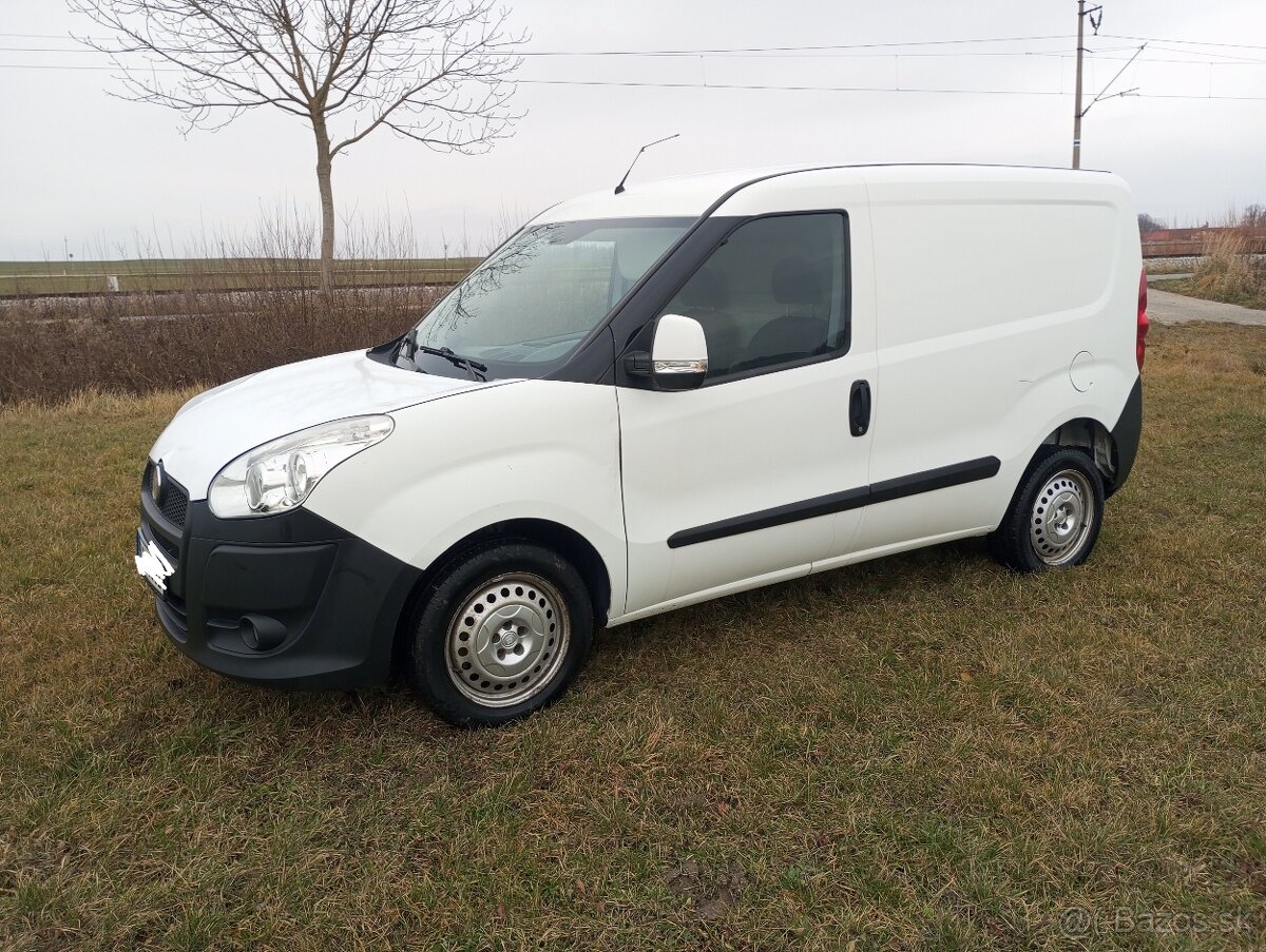 Doblo 1.4T-jet, rok 2015, 2majitel, bez koroze