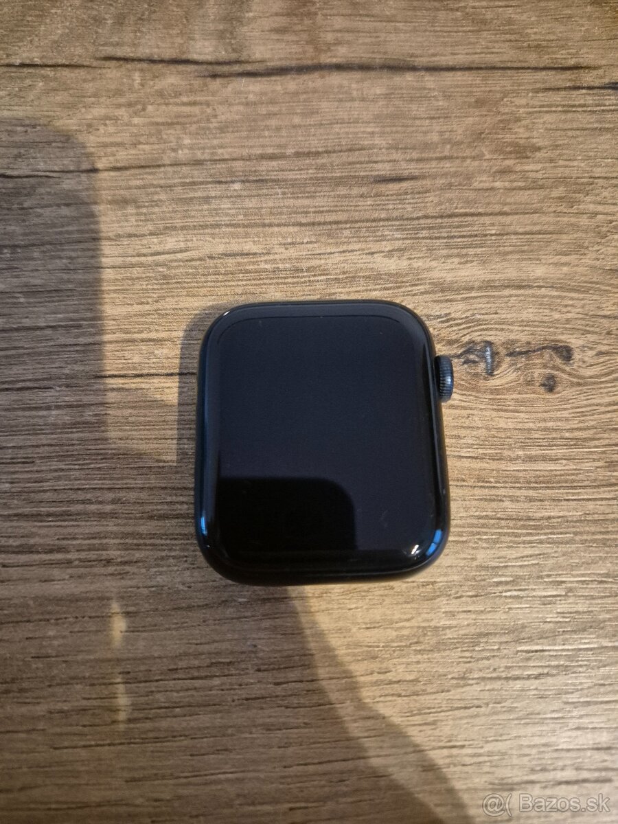 Apple Watch SE 44 mm