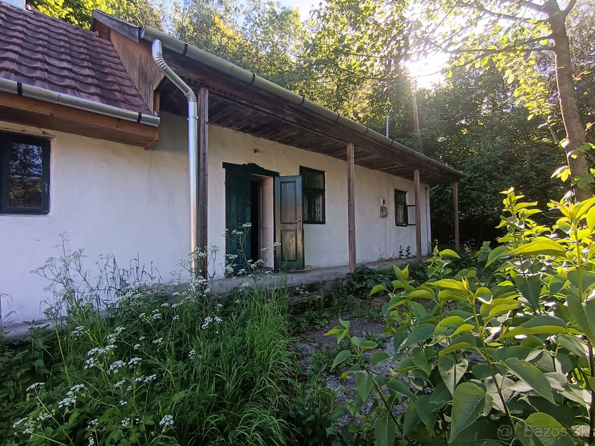 Malý rodinný dom v srdci prírody, Telkibánya, Maďarsko