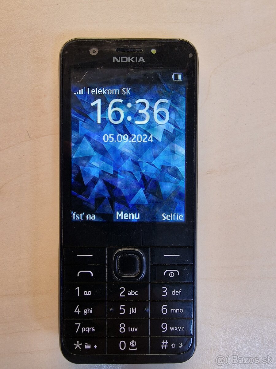 Nokia 230, RM-1173 cierny