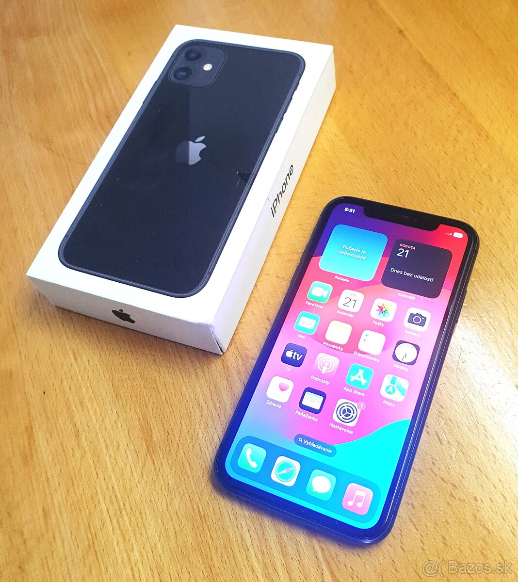 zachovalý iPhone 11 128GB čierny dobra kapacita a cena