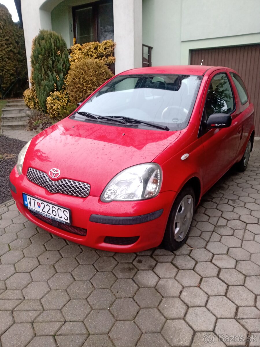 Predám Toyota Yaris 2004