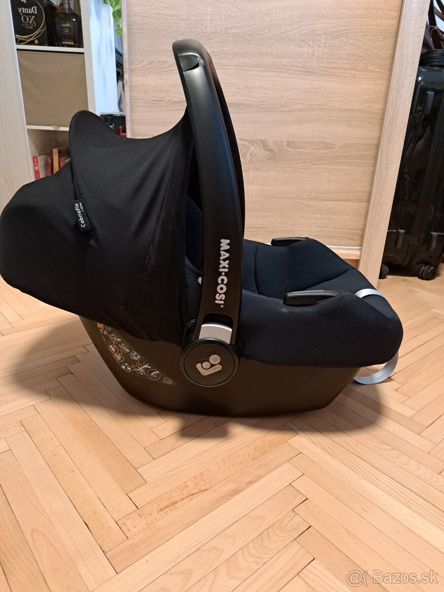 Vajíčko Maxi-Cosi CabrioFix i-size 40-75cm, max 12kg