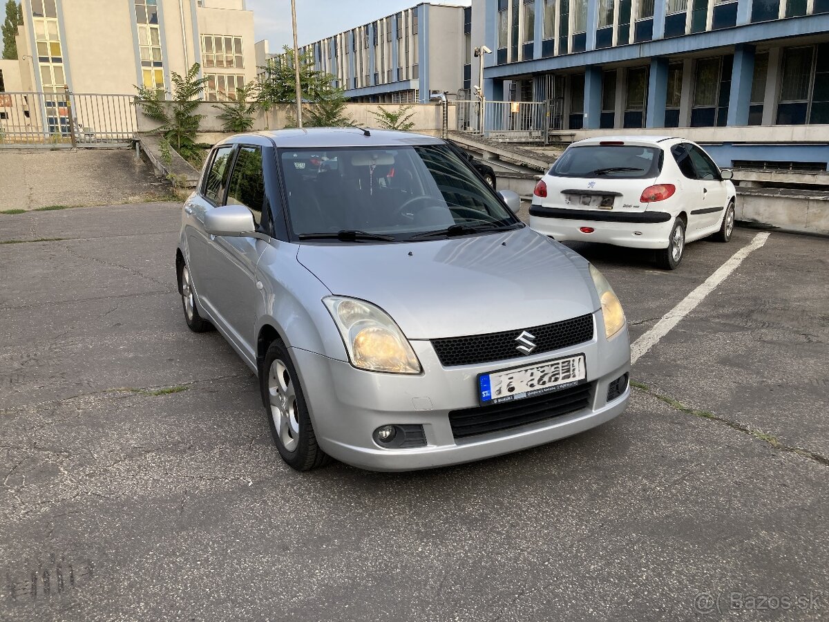 Suzuki Swift 1.3 16V GLX