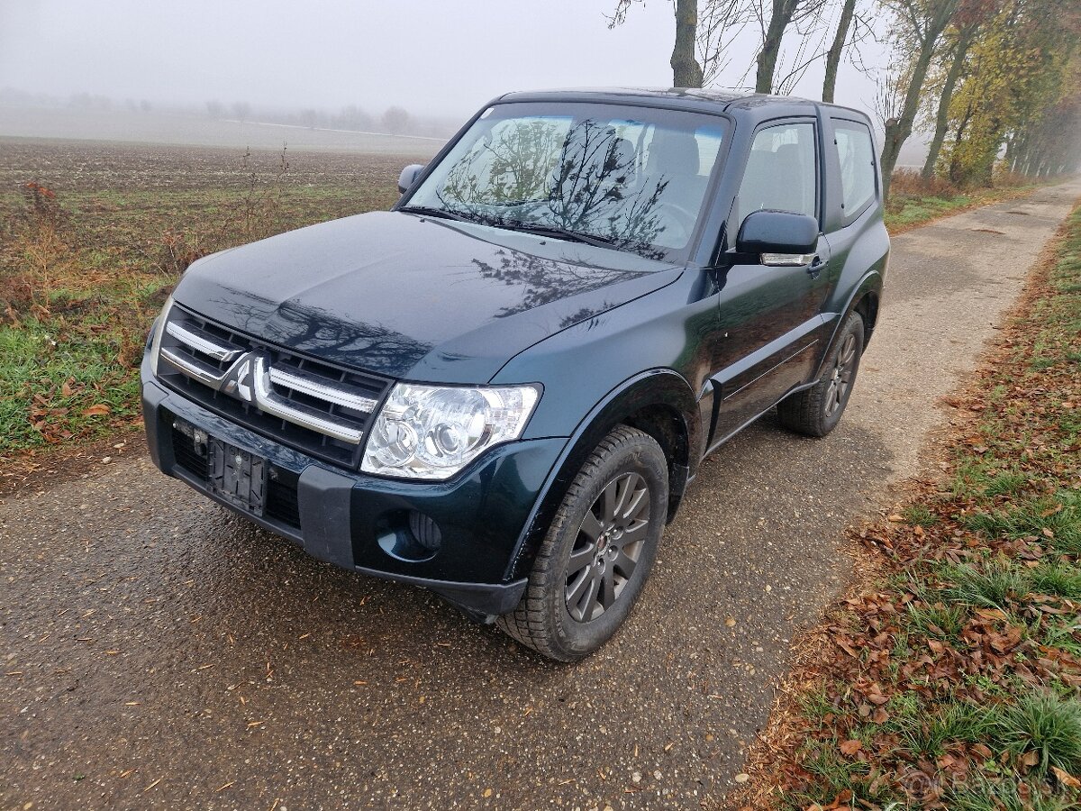 Mitsubishi Pajero 3.2