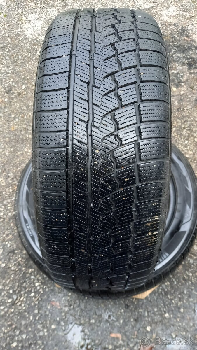 Zimné pneumatiky 215/55R17