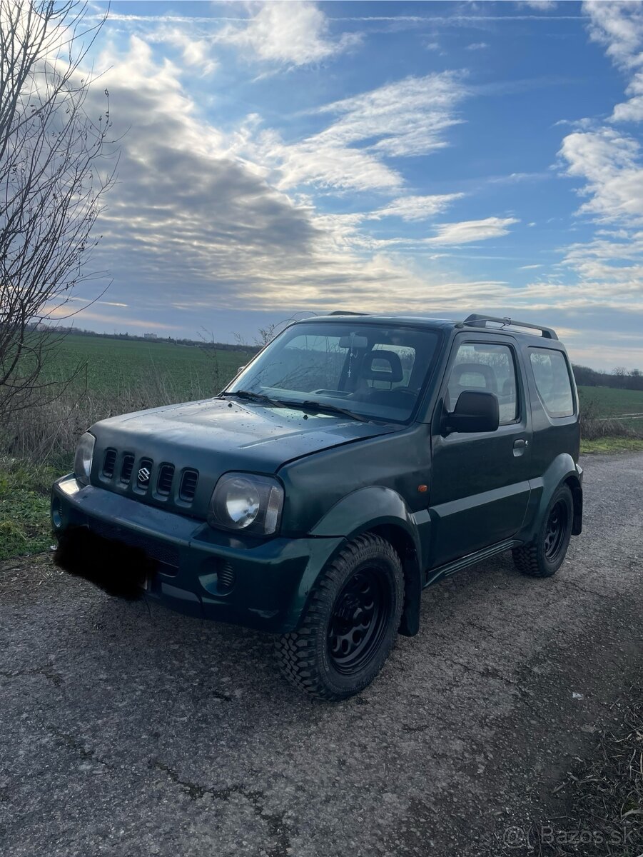 KÚPIM PININ ALEBO JIMNY