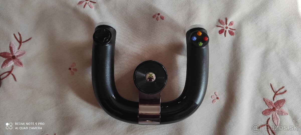 Bezdrotovy volant na xbox360