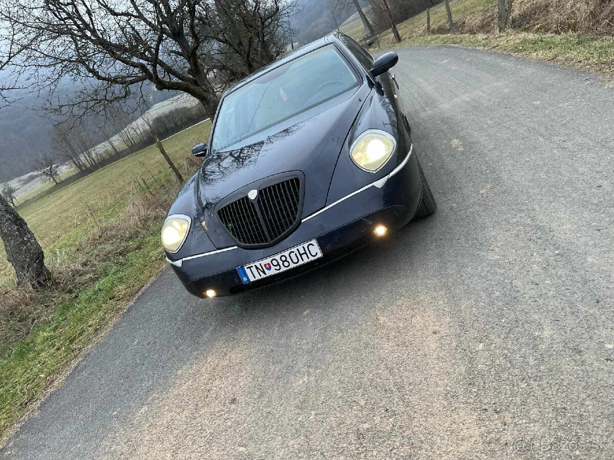 Lancia Thesis 2.4 JTD v5