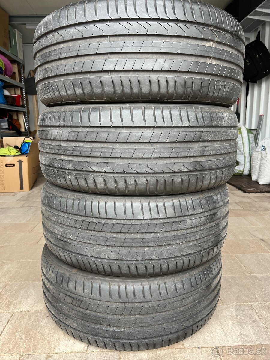 Pirelli Scorpion 255/45 R19 pneumatiky