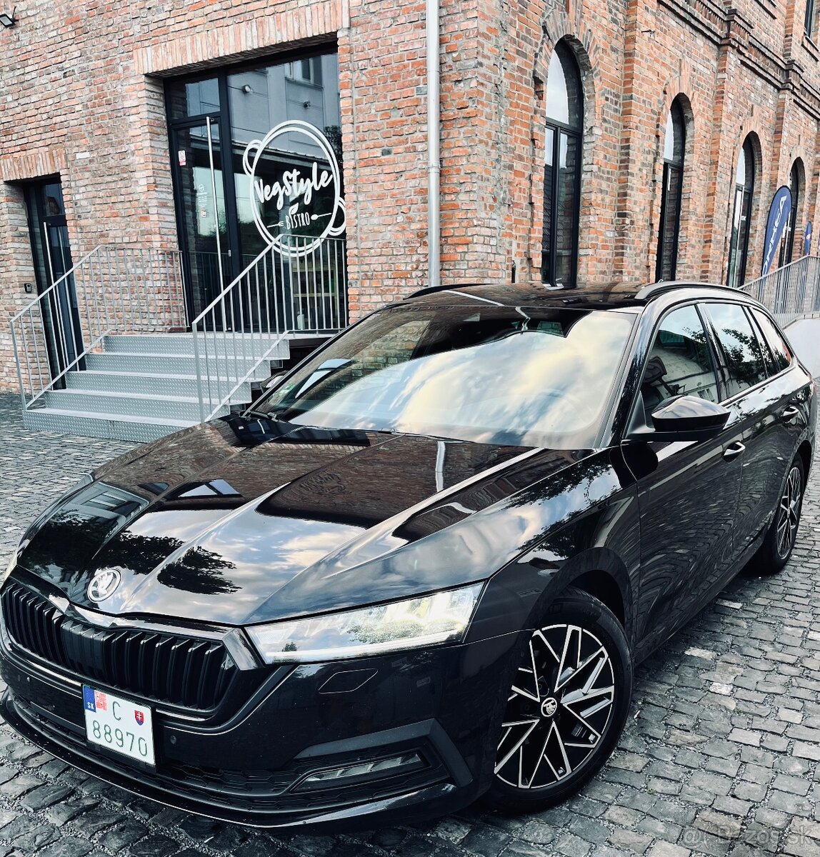 Škoda Octavia SPORTLINE Combi 2.0 TDI DSG