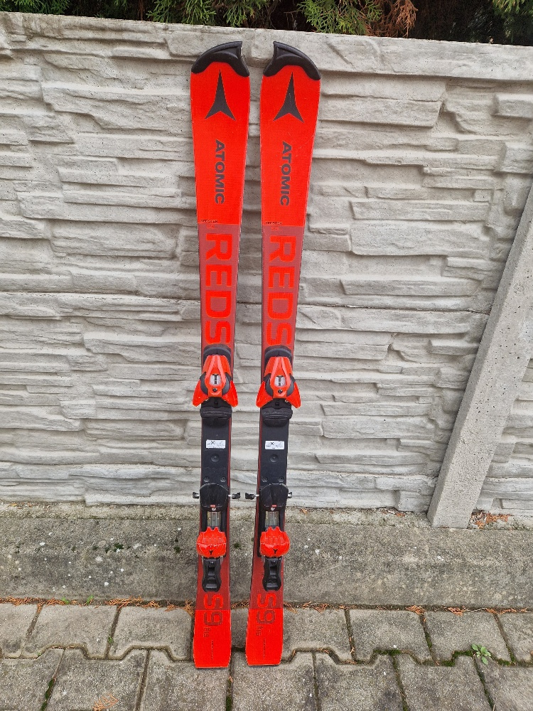 Lyze Atomic Redster S9 Pro RACE zavodne 131 cm