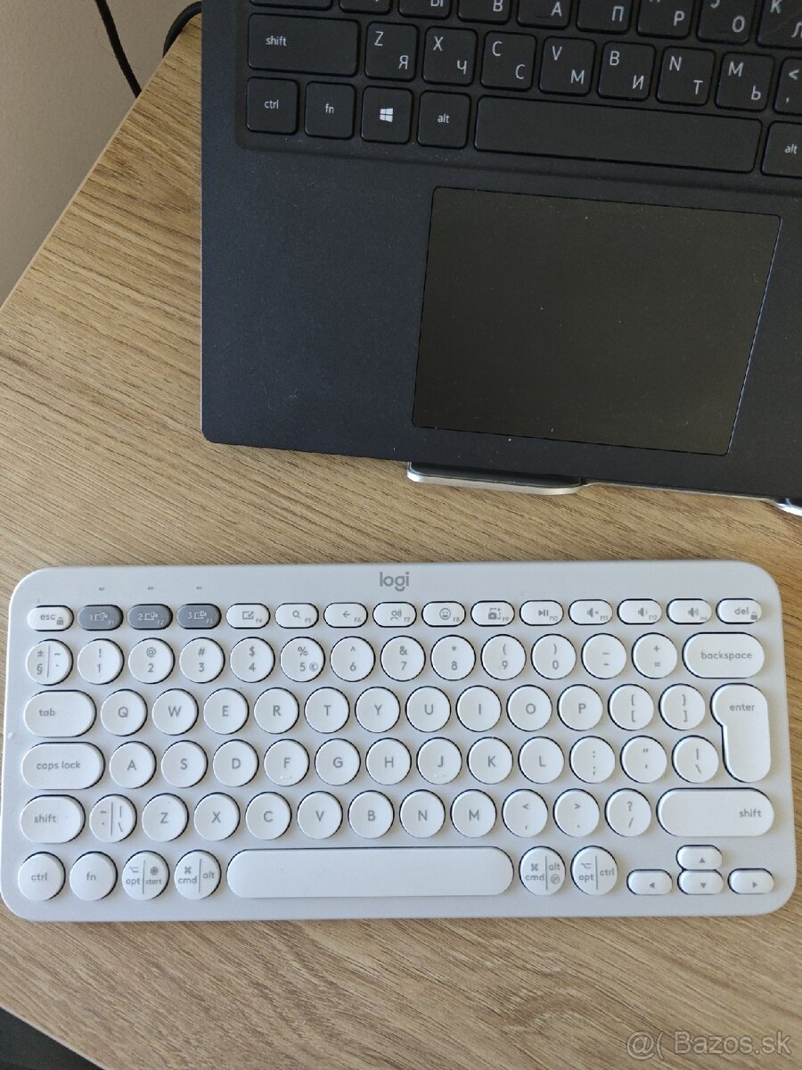 Logitech K380s White Keyboard