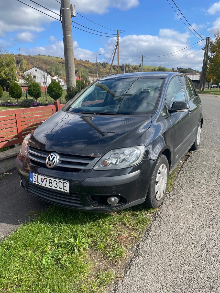 Volkswagen golf plus