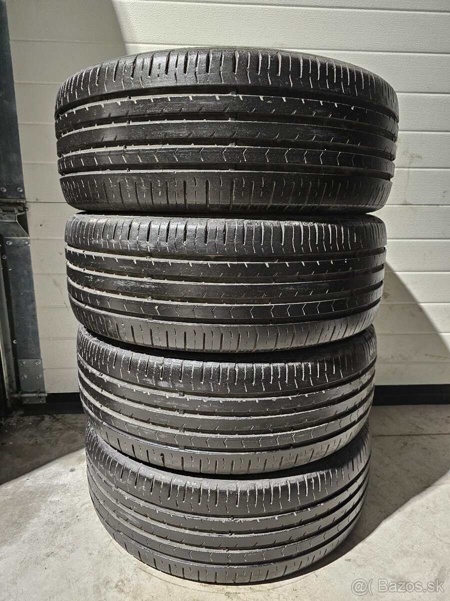 Letné Pneu Continental ContiPremiumContact5 215/60 R16