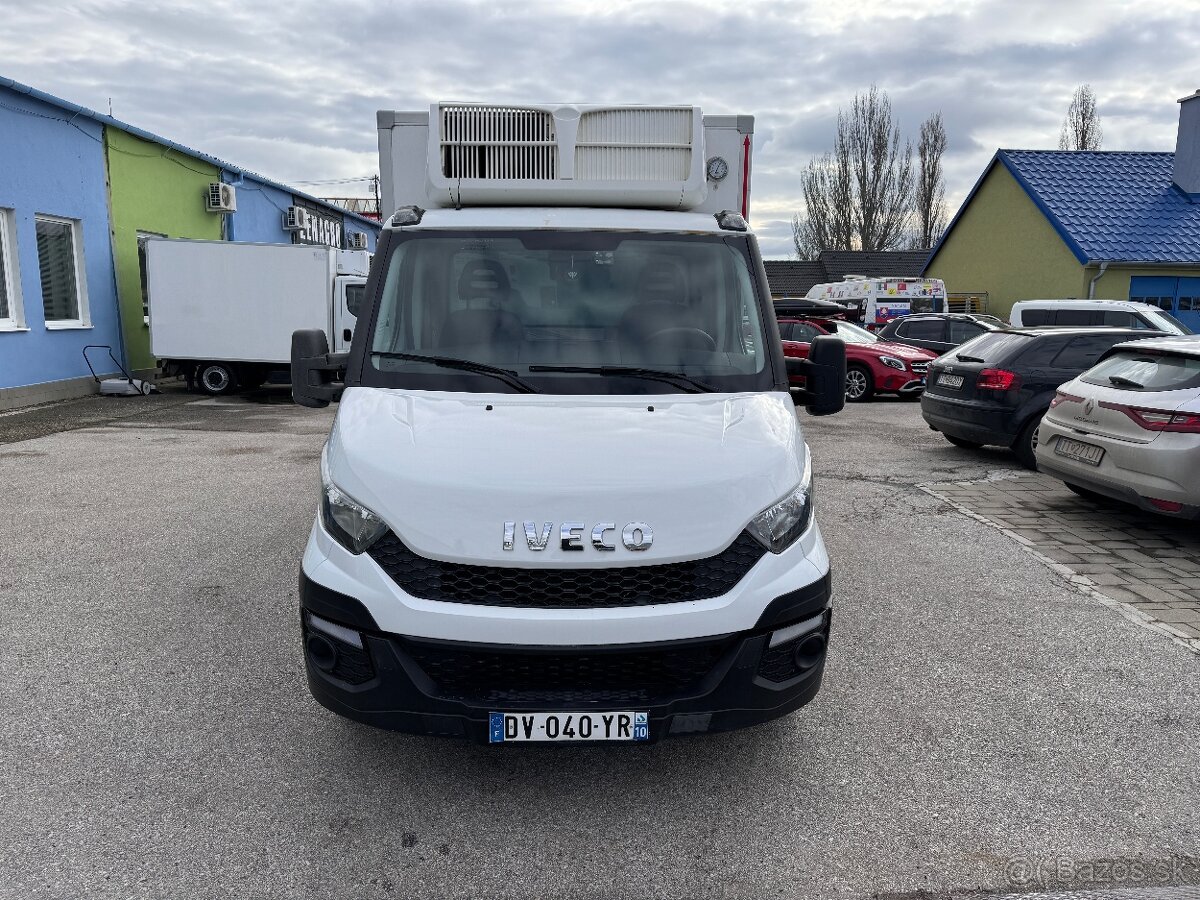 Iveco Daily 35 S 12 D Mraziarenské