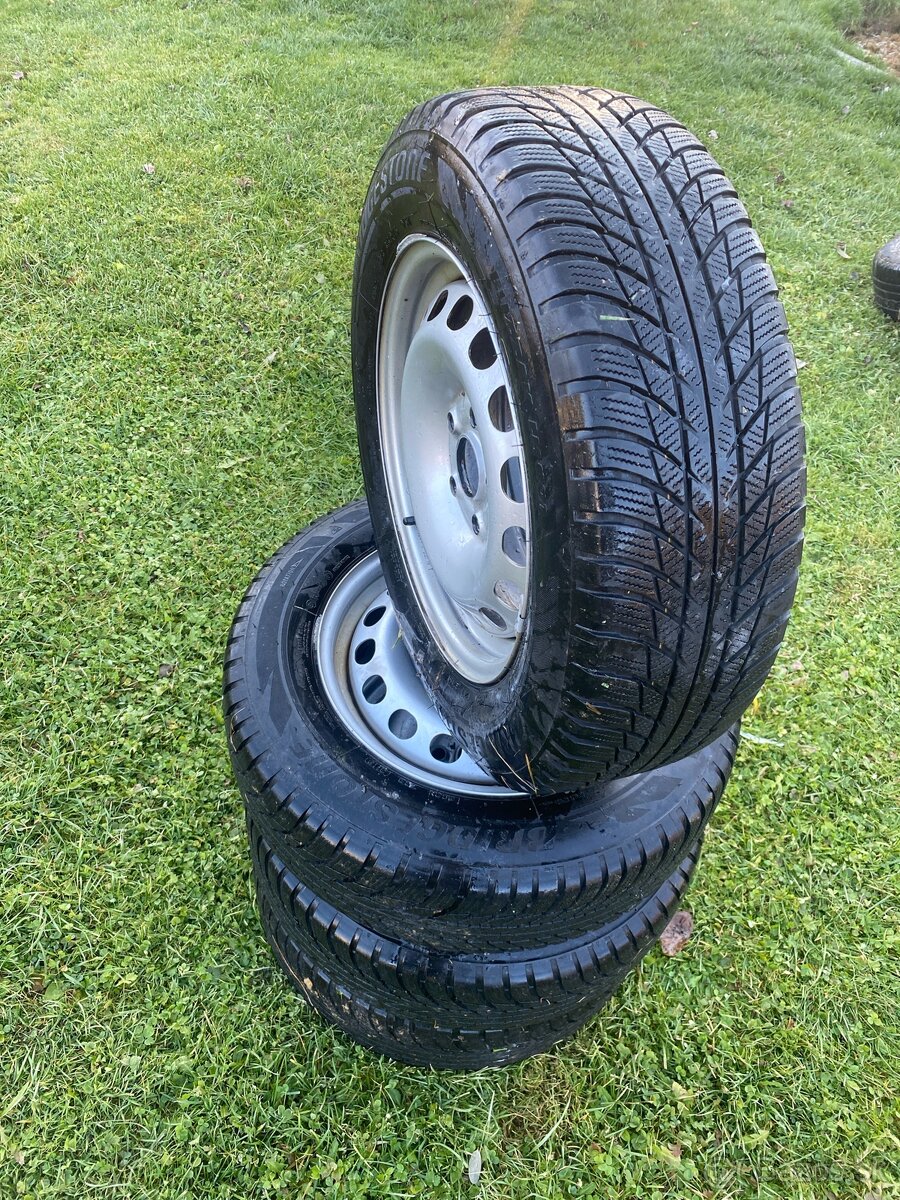 Predam zimnu sadu kolies 195/65R15 95T