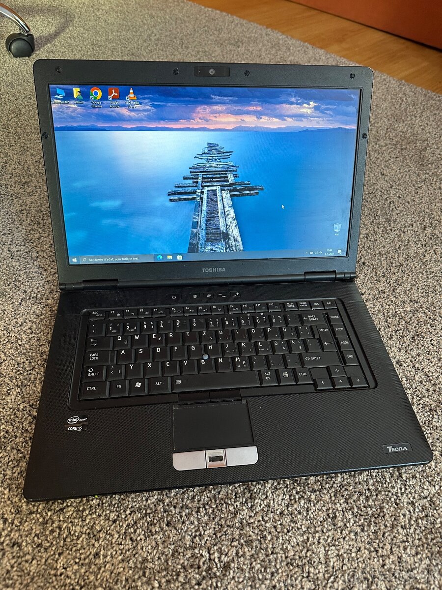 Predám 15.6" notebook Toshiba Tecra A11-18J