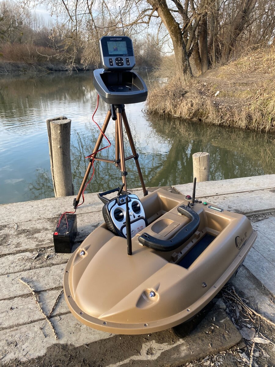 Zavážacia loďka Lakemaster M2, Sonar, GPS, lithiove baterie