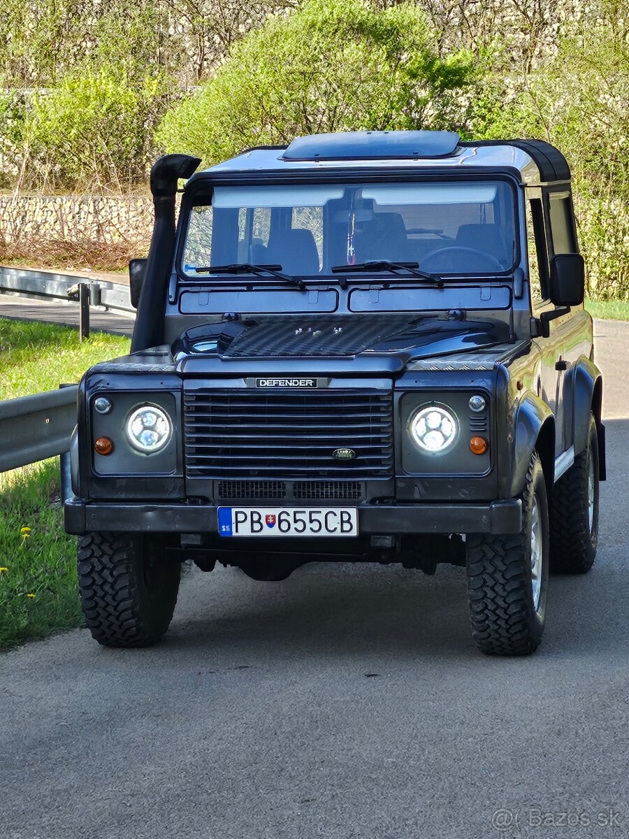 Land Rover defender 90