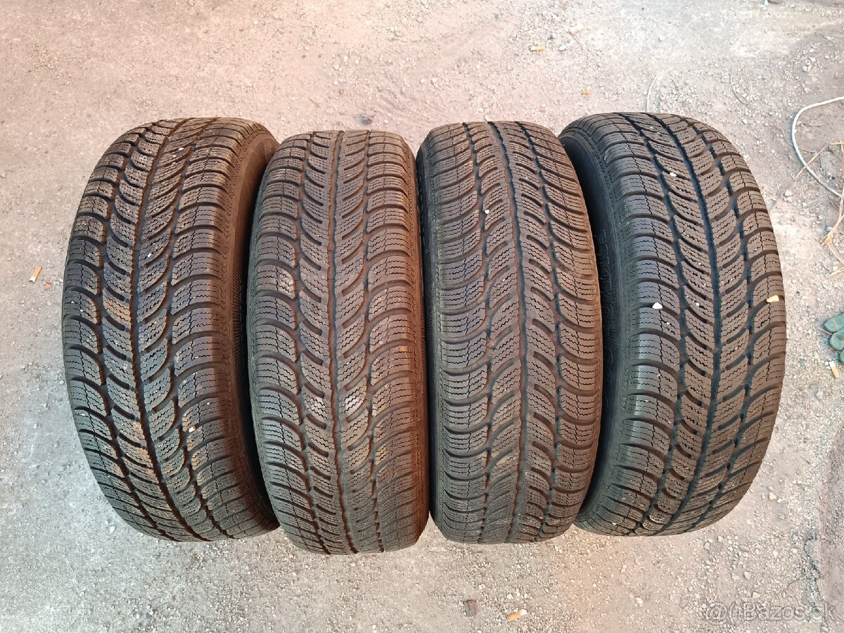 185/60R15 88T Sava zimná