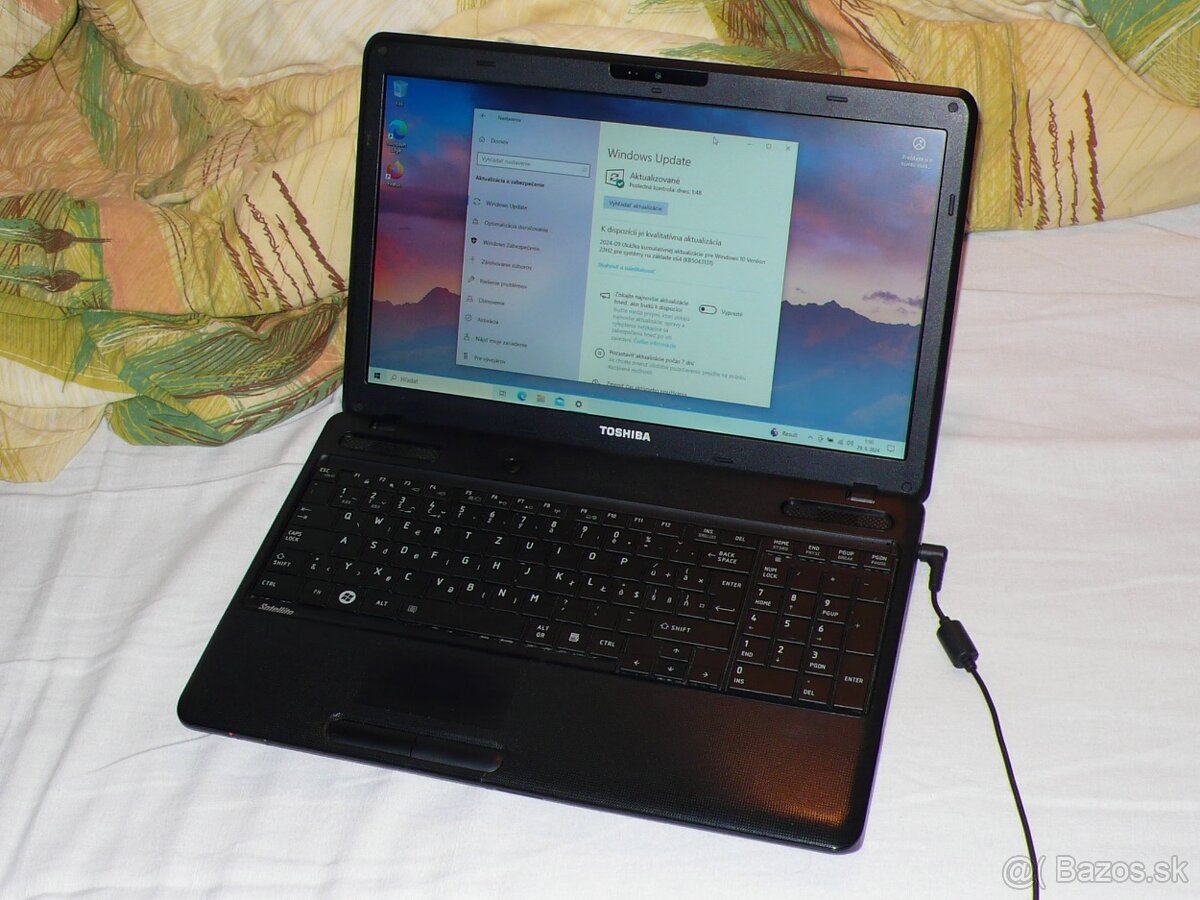 Predám notebook TOSHIBA Satellite C660-131