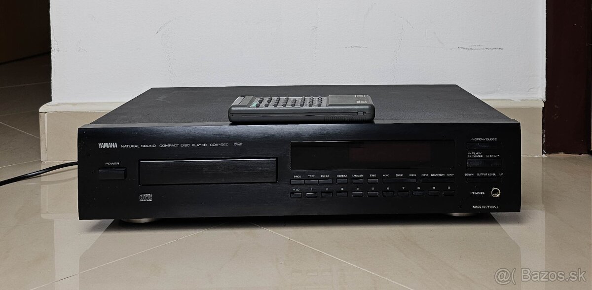 Yamaha CDX-560