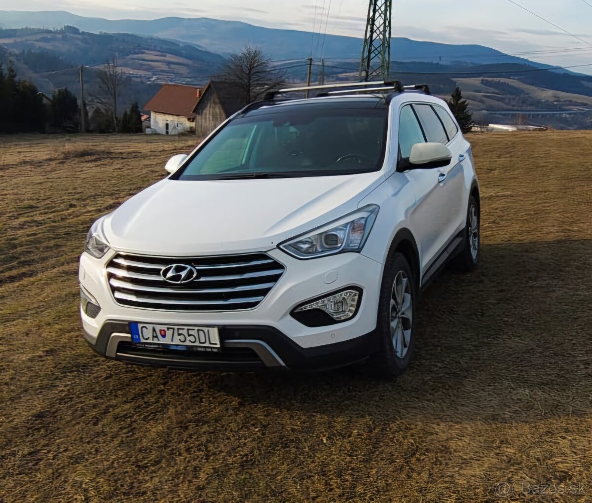 HYUNDAI GRAND SANTA FE 7-MIESTNE