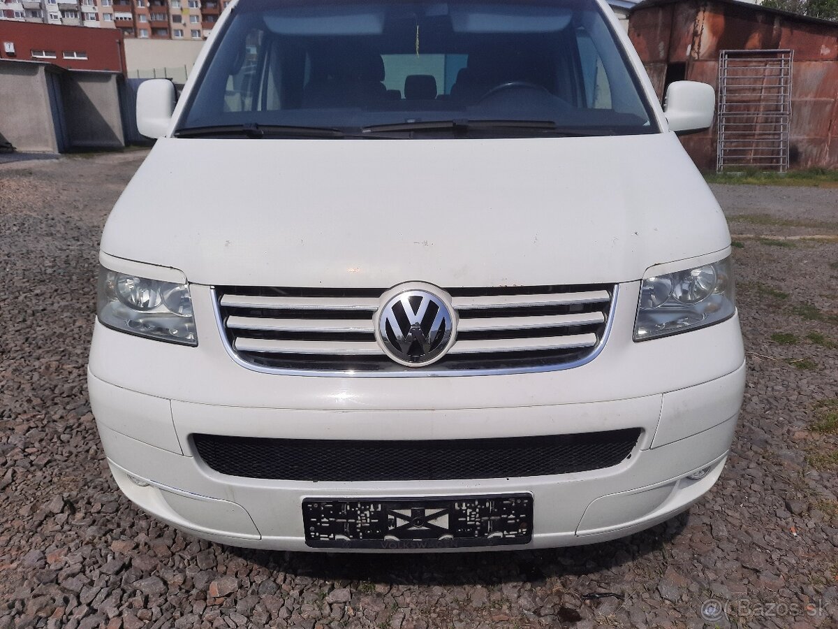 Rozpredam Volkswagen T 5 2,5tdi ,