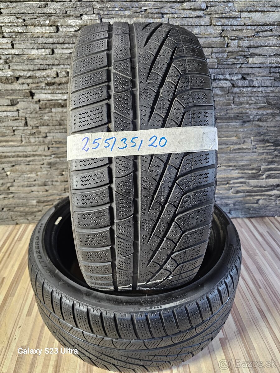 255/35/R20 Pirelli Sottozero 4kusy