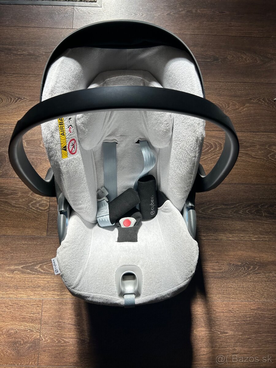 Cybex cloud z I i-size vajíčko