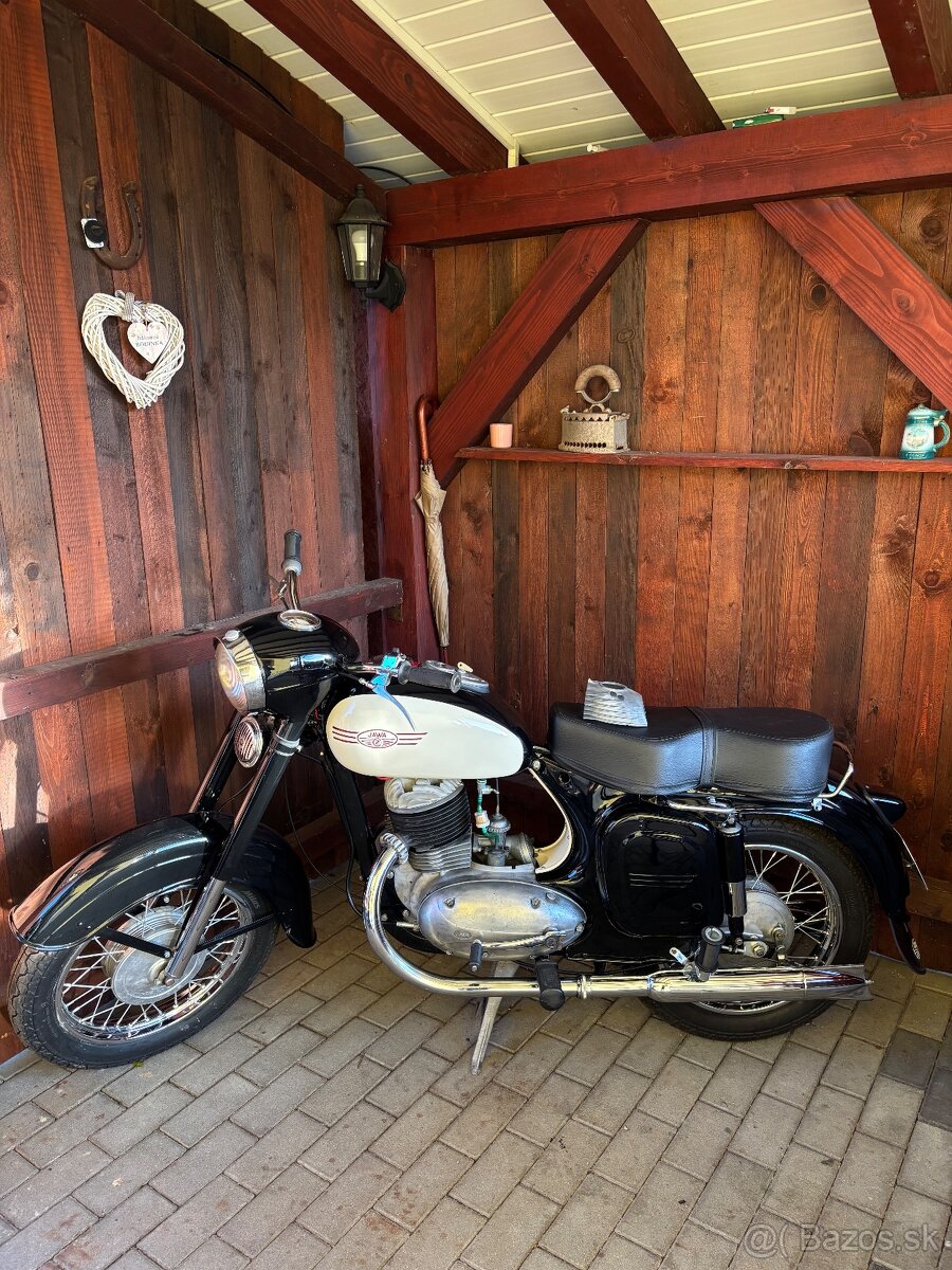 Jawa 250 353