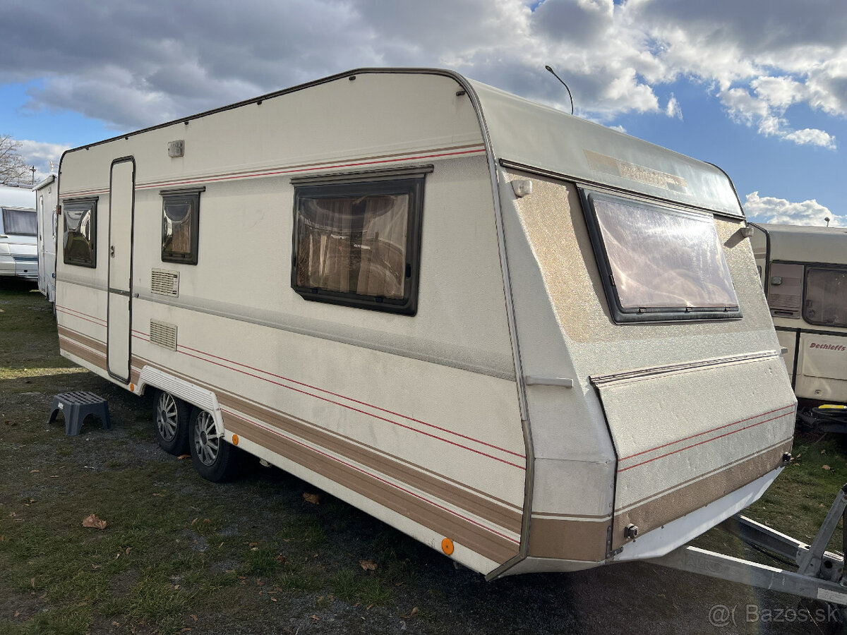 Karavan Dethleffs 530