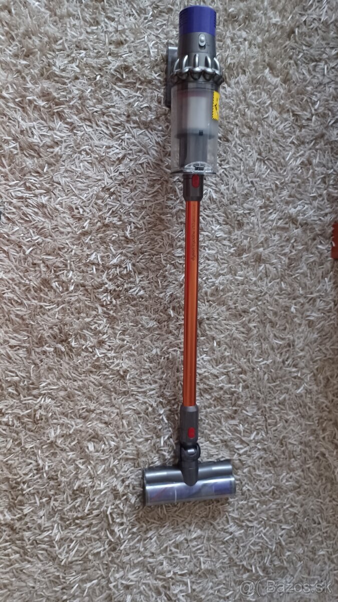 Dyson Cyclone V10 Absolute (SV12)100%funkny ale bez adaptéra