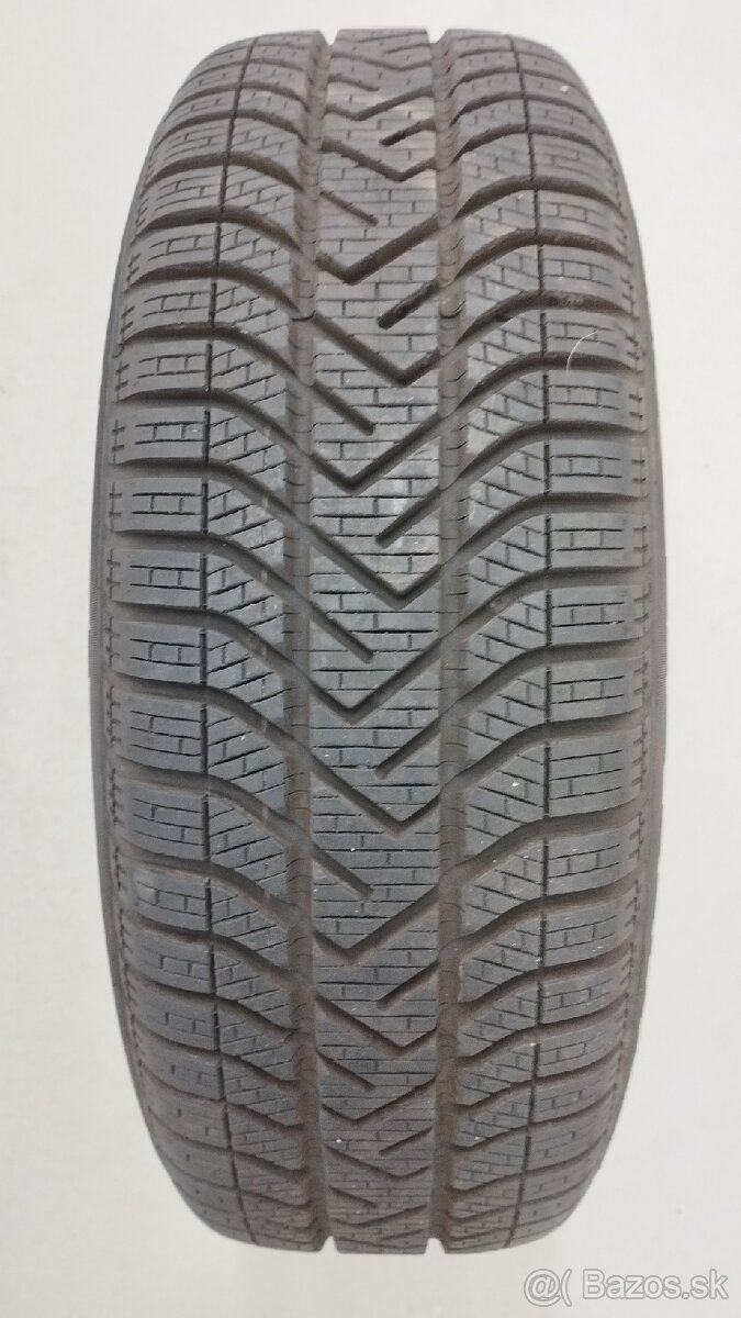 Zimné pneu PIRELLI 195 60 R16 89H