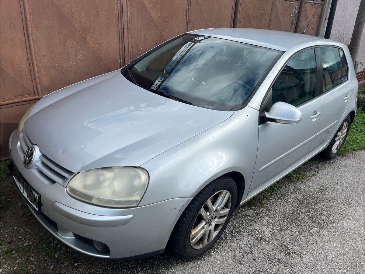 Predám Volkswagen golf 5