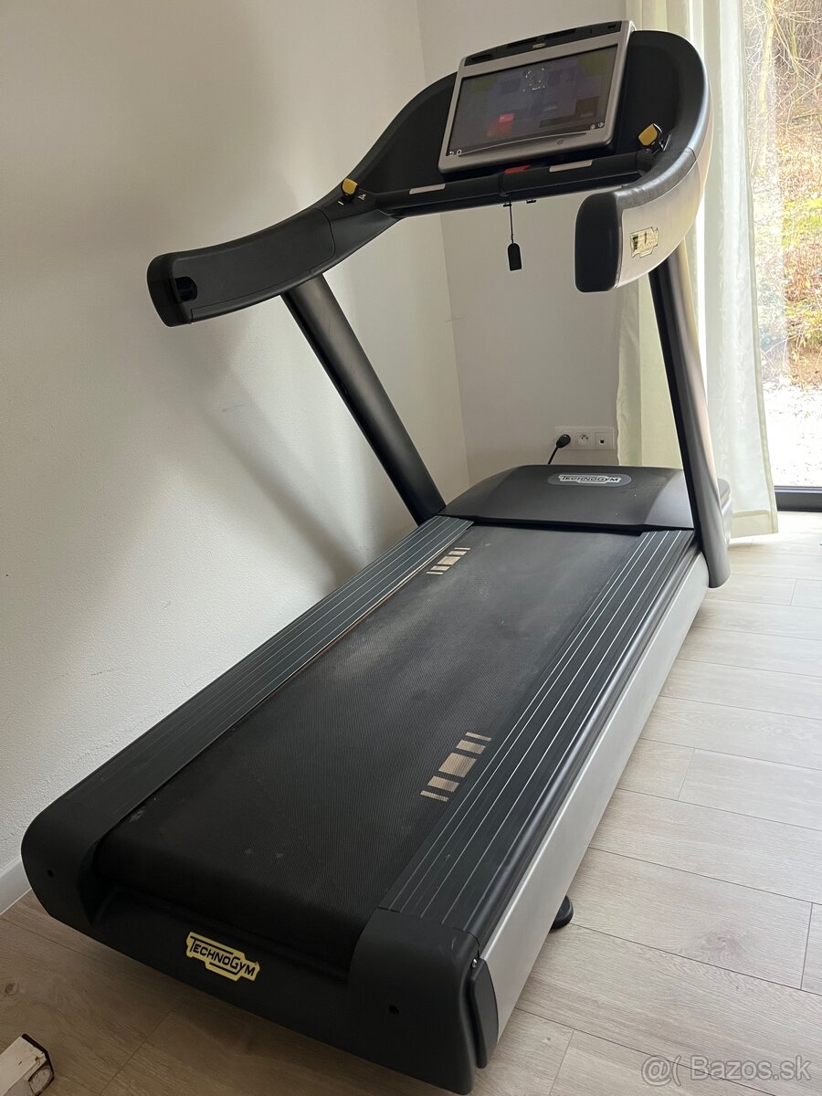 Predám Technogym